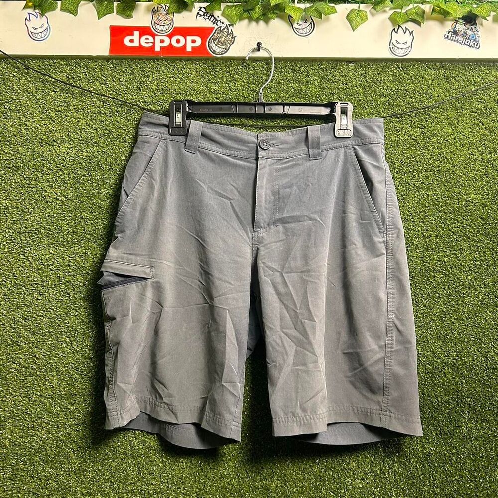 Columbia-sportswear Men's Grey and Blue Shorts